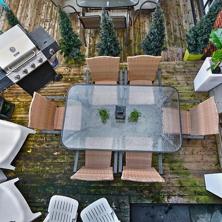 Liv Mtl Avenue Aparthotel มอนทรีอัล ภายนอก รูปภาพ