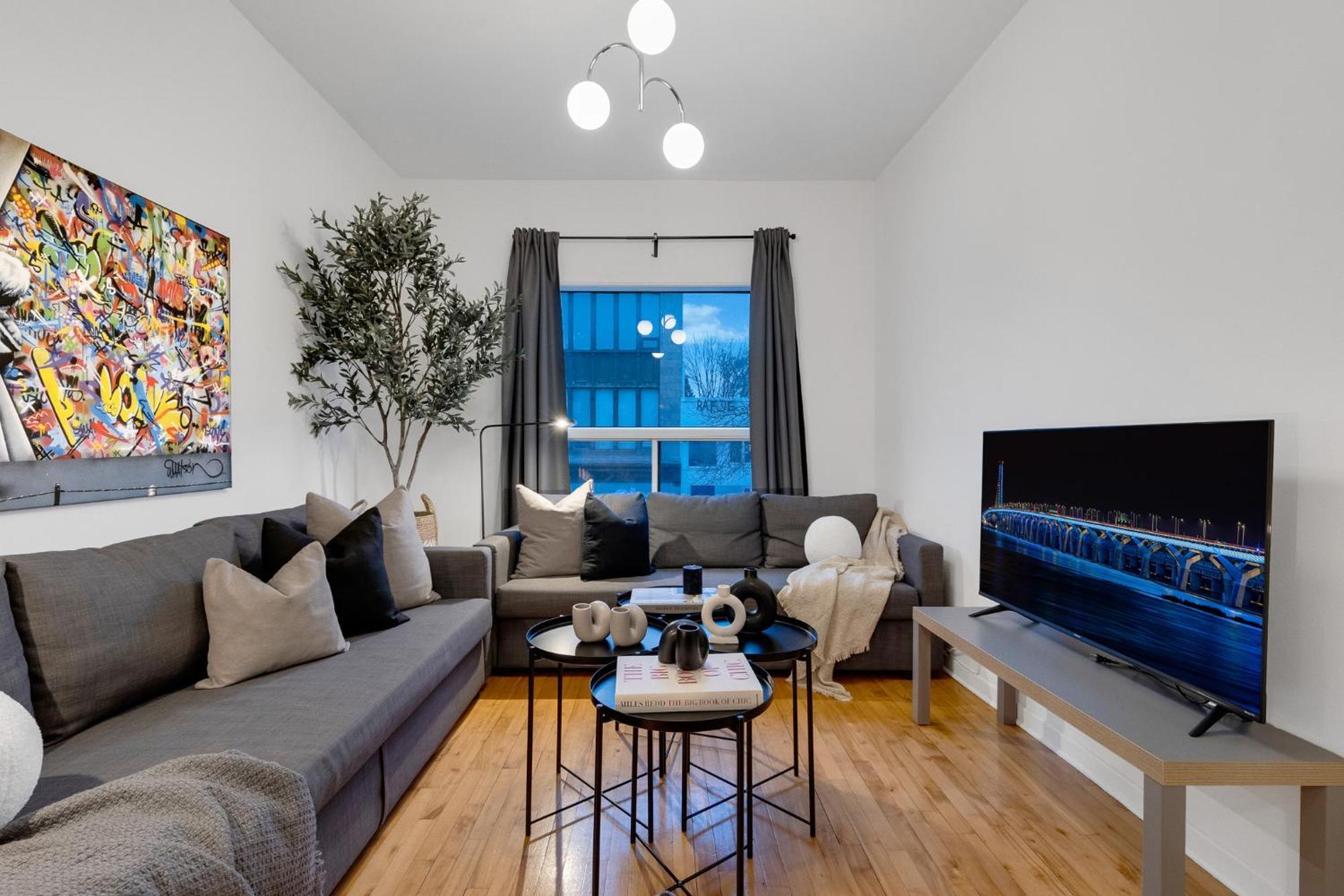 Liv Mtl Avenue Aparthotel มอนทรีอัล ภายนอก รูปภาพ